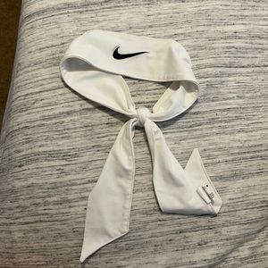 Nike DriFit Head Tie, White